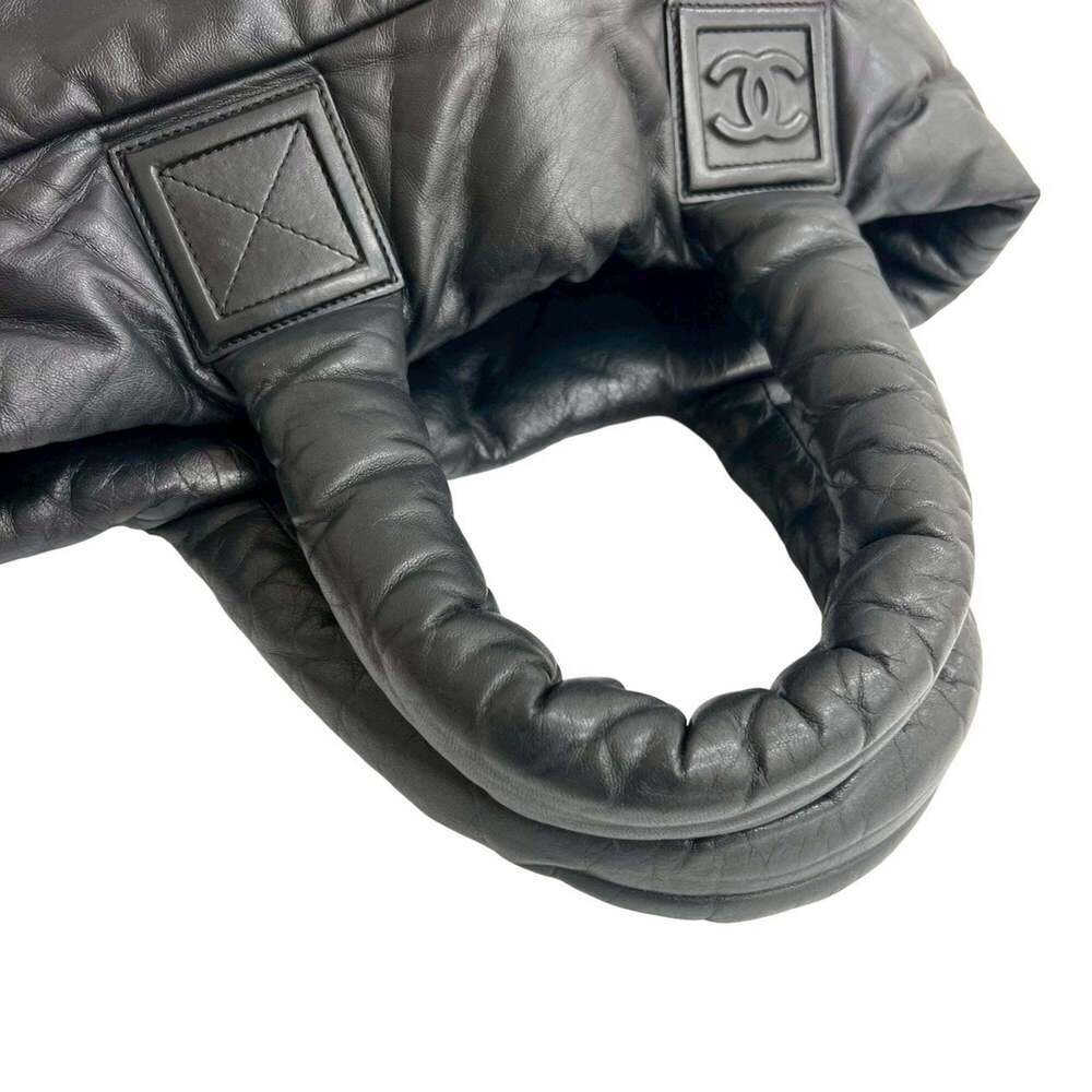 CHANEL Black Leather Tote Bag - Picture 4 of 10
